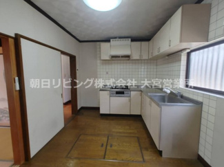 【居間・リビング】 | 北区日進町２丁目戸建