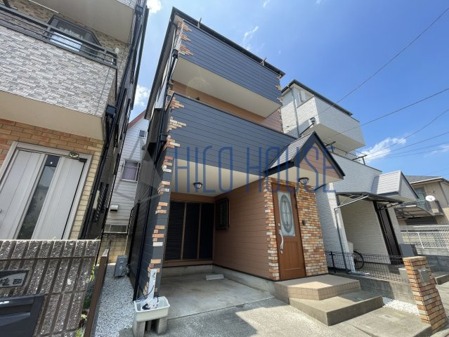 富士見市鶴馬戸建ての外観