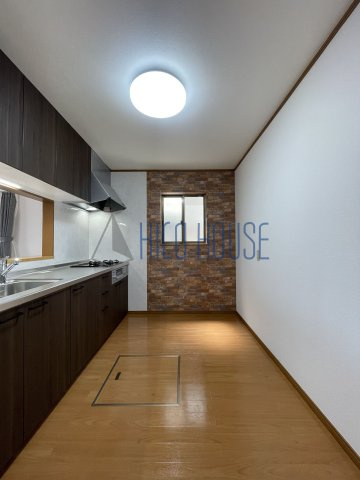 富士見市鶴馬戸建てのキッチン