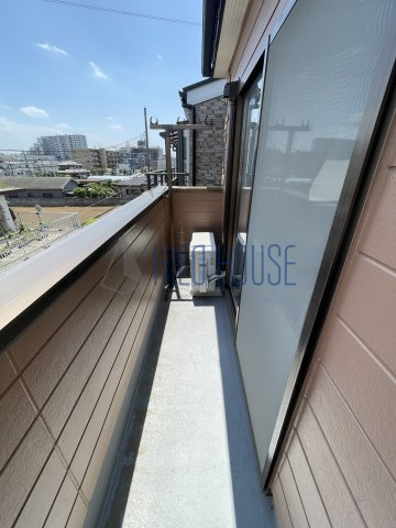 富士見市鶴馬戸建てのバルコニー