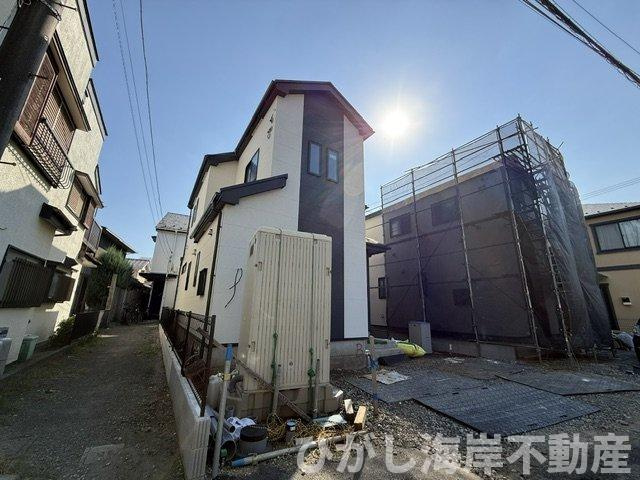 茅ヶ崎市南湖５丁目　新築戸建　全２棟の外観|10月9日撮影　建築中　現地外観