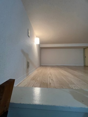 パンシオン読売ランド前A棟の寝室|102号室
