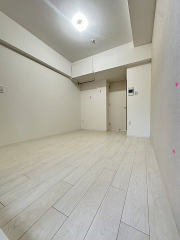 【居間・リビング】セレニテ江坂グランデ