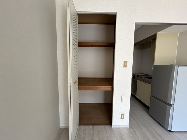 クイーンハイツ青山Aの収納