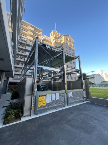 【駐車場】セレニテ江坂ミラク 