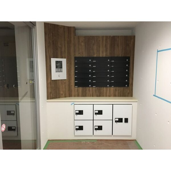 【エントランス】メニーズコート元町西