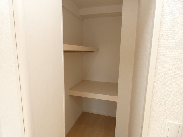ヒルズ赤羽の収納