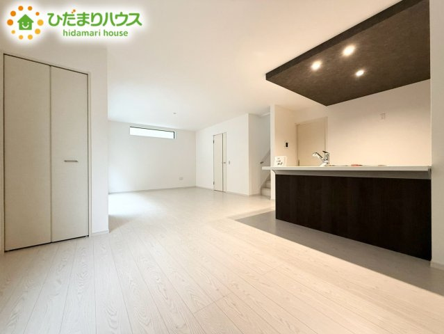 上尾市原市3期　新築戸建　02のダイニング