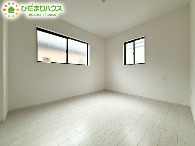 上尾市原市3期　新築戸建　02の子供部屋|２階洋室：5.7帖