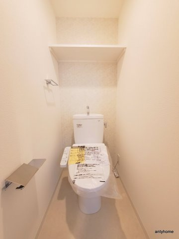エスリード大阪プライムゲート 仲介手数料無料のトイレ