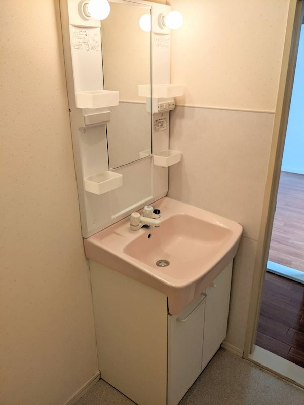 茨木市西中条町のマンション