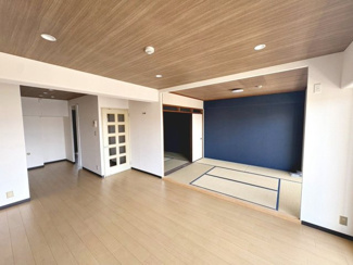 【居間・リビング】 | 岸和田コーポラス１号棟 | 令和８年１月リフォーム済！キレイなお家ですぐに新生活スタート出来ますよ♪