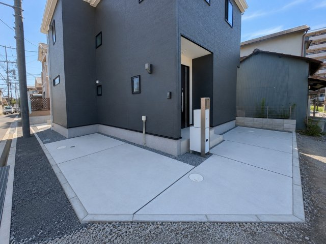 リナージュ貝塚市堀３丁目1期の駐車場