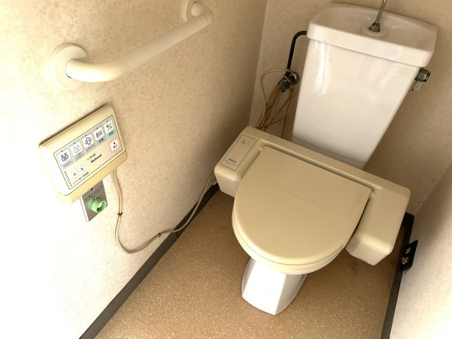 南伊豆町　理光ヘルスケアマンションの独立洗面台