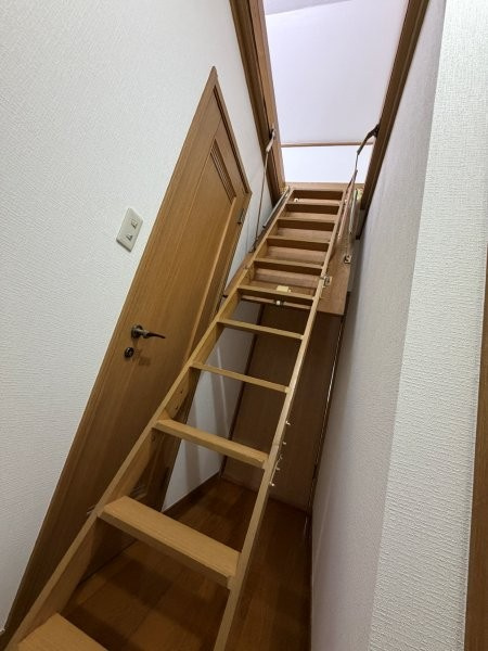 田園調テラスハウス　B棟の内装