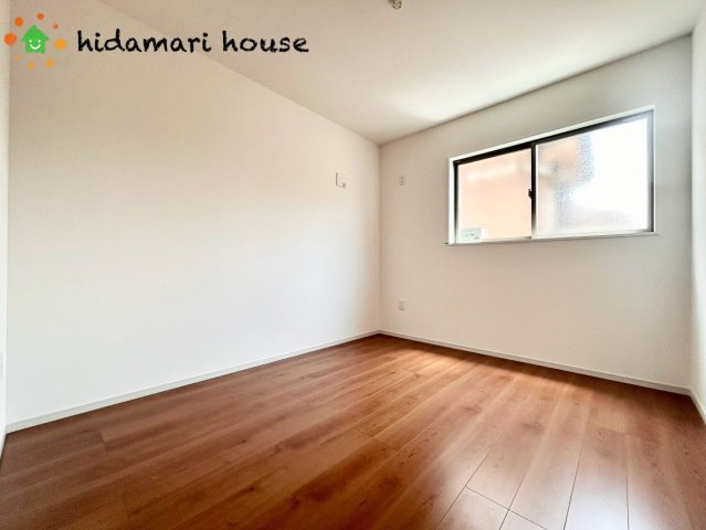 上尾市原市3期　新築戸建　01の子供部屋|２階洋室：5.7帖