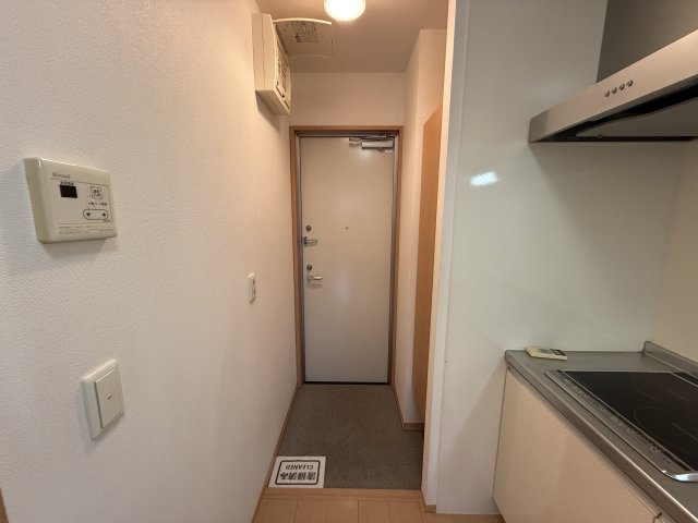 サンシャリテ向丘A棟の玄関