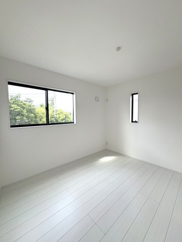 Our Place in Tsujido. 辻堂で、家族の時間を育てる。の洋室