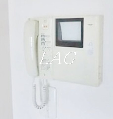 【セキュリティ】 | カサ・フェリス中央林間 | モニター付きインターフォンです。