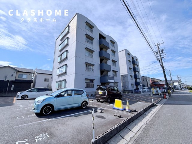 百石マンション　１号館　　刈谷市近郊の賃貸ならクラスホーム刈谷店の駐車場|同物件の別部屋になります。