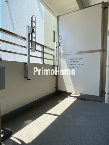 コンフォリア日本橋のバルコニー