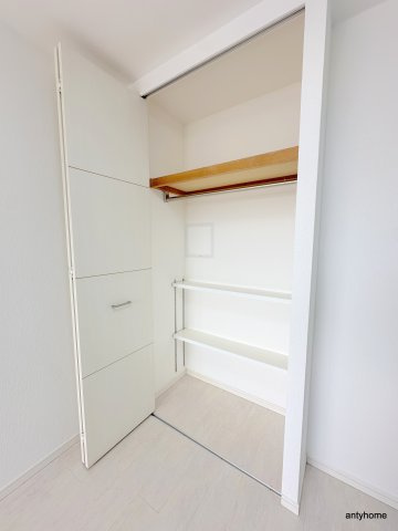 ゼニスレジデンス難波南　仲介手数料無料の収納