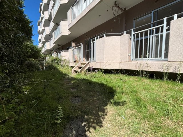 1階専用庭付住戸です。