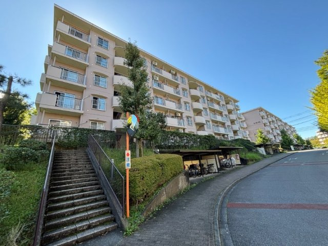 マンション全体での給排水管交換工事実施中、長期に渡り安心してお住まいいただけます。