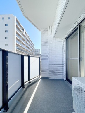ガーラ・プライム川口のバルコニー|※別部屋参考写真