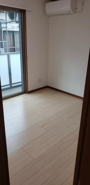 サントワマミー王子神谷の居間・リビング