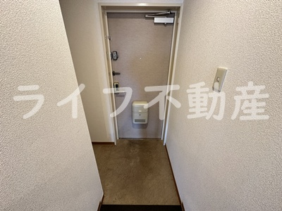 フローリッシュ北田の玄関