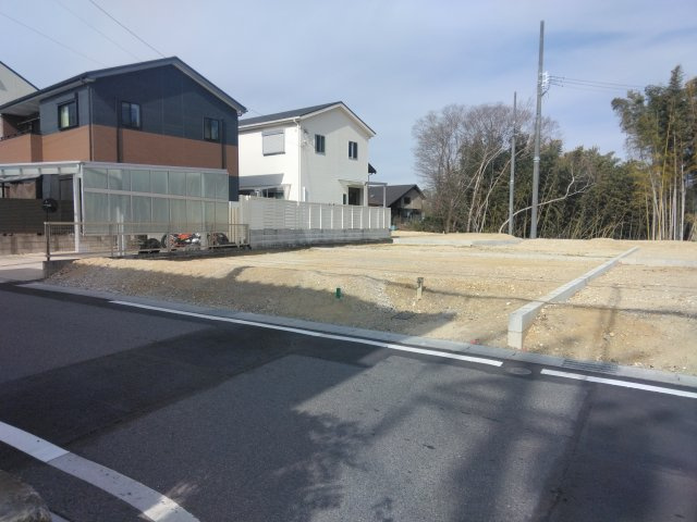 【トーヨーホーム売主/売土地】瀬戸市坂上町Ｖ A区画の前面道路含む現地写真|現地土地写真