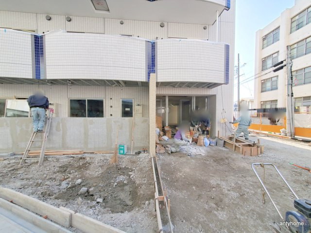 マリンズ弁天町 仲介手数料無料のエントランス