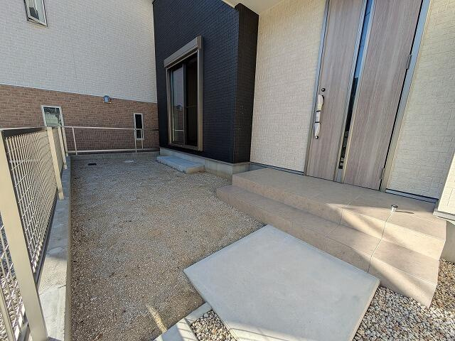 【トーヨーホーム売主/建売】瀬戸市坂上町ⅢＡ分譲の庭|南向きのお庭の付いた物件です