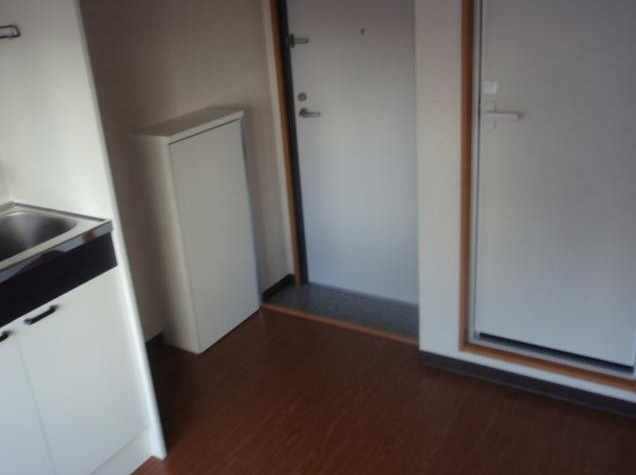 慶応マンションの玄関|※別部屋参考写真