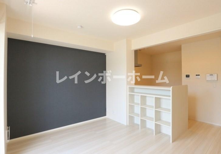 マノア・ロアの居間・リビング|同施工会社。参考写真。現況優先。