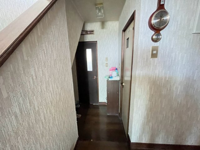 緑ケ岡5丁目　中古住宅の内装|1階ホール