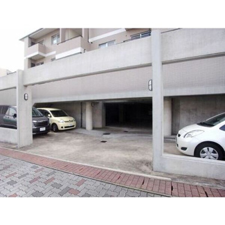 【駐車場】 | グランデ亀の井