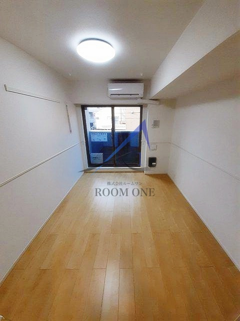 ラシュレ十条の居間・リビング|洋室のお部屋です。