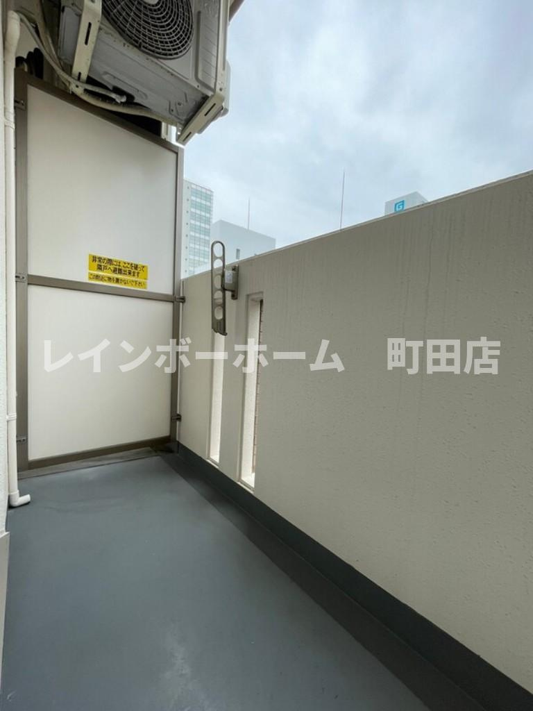 ラグゼナ本厚木※初期費用分割後払いサービス利用可能物件のバルコニー