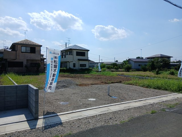 川島町紫竹　新築分譲住宅の外観