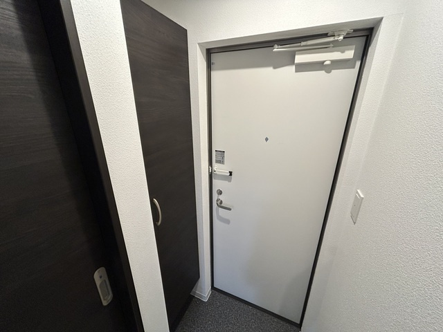 【玄関】 | リトルネスト福生