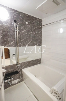 【浴室】 | ＡＲＴ　ＲＥＳＩＤＥＮＣＥ　ＫＡＷＡＧＵＣＨＩ | お風呂です。