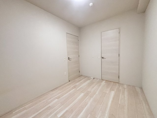 【寝室】
