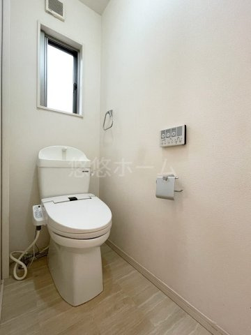 福岡市博多区東雲町２丁目の一戸建てのトイレ