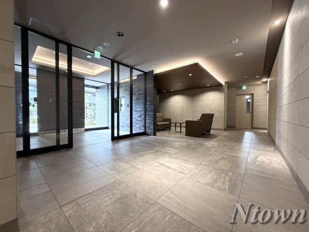 【ロビー】 | プレサンスレイズ千種今池Ⅱ | 落ち着いたロビーです
