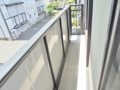 【バルコニー】 | ウィンディアさの　D | 南東向き※イメージです