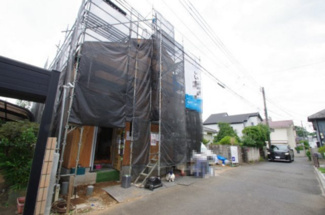 【外観】 | 【仲介手数料無料！！】小金井市前原町1丁目　新築戸建て（全2棟）B号棟　5790万円 | 令和８年７月３０日撮影　建築中