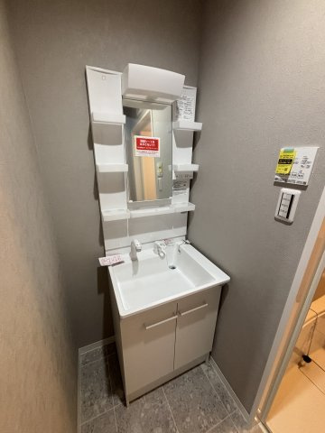 AILE南塚口Vの洗面所