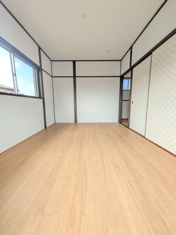 筑紫野市大字原の中古一戸建の洋室|洋室6帖